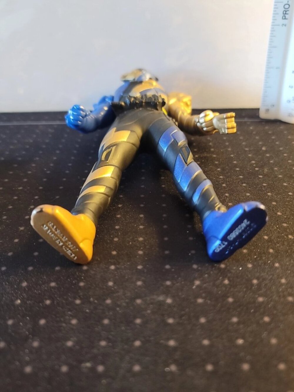 Kamen Rider Build Rider Hero Series 10 Build Key Dragon Figure - Picture 4 of 4